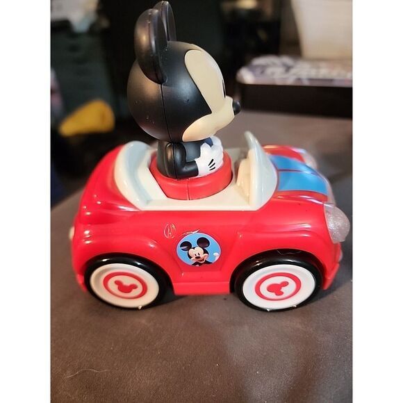 Nice DISNEY HAP-P-KID Toy MICKEY MOUSE In‎ His Red Car, Push Down And He Moves - Picture 3 of 8